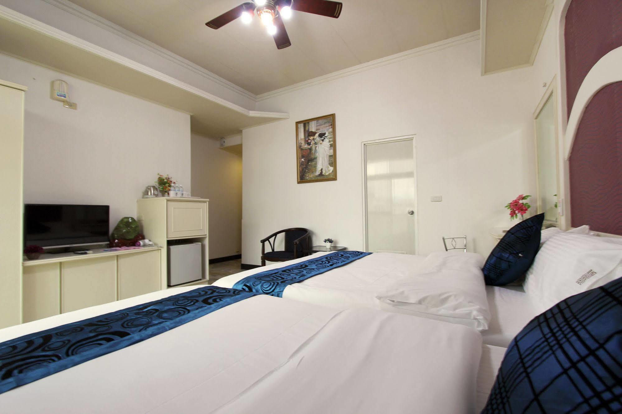陶陶居商旅 Tautauchu Hotel Hualien City Ngoại thất bức ảnh
