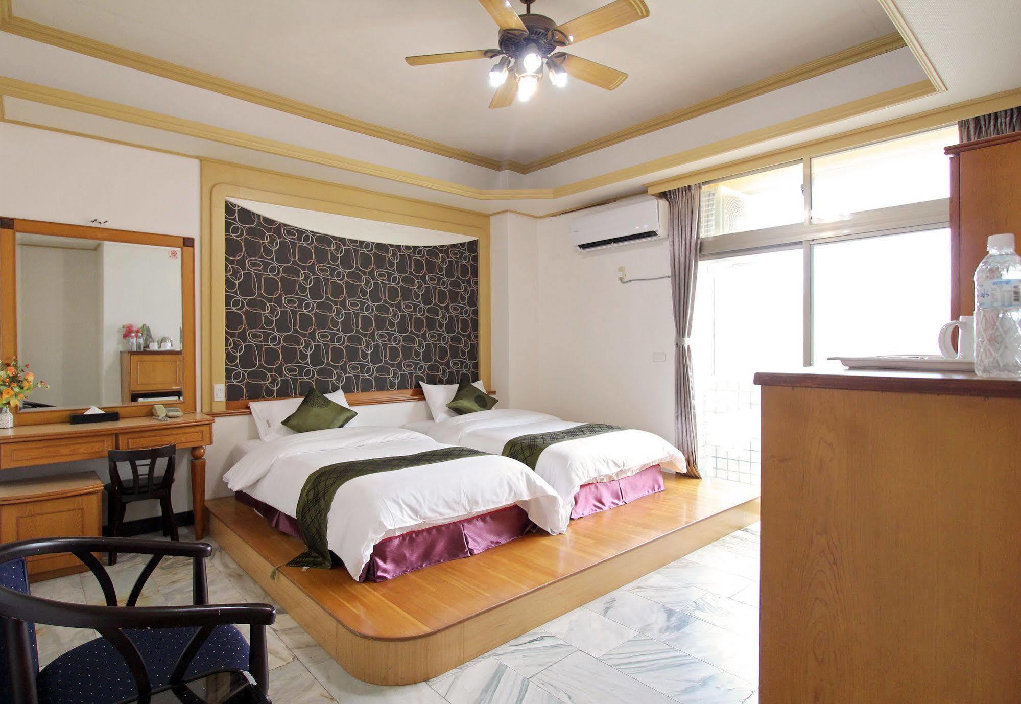 陶陶居商旅 Tautauchu Hotel Hualien City Ngoại thất bức ảnh