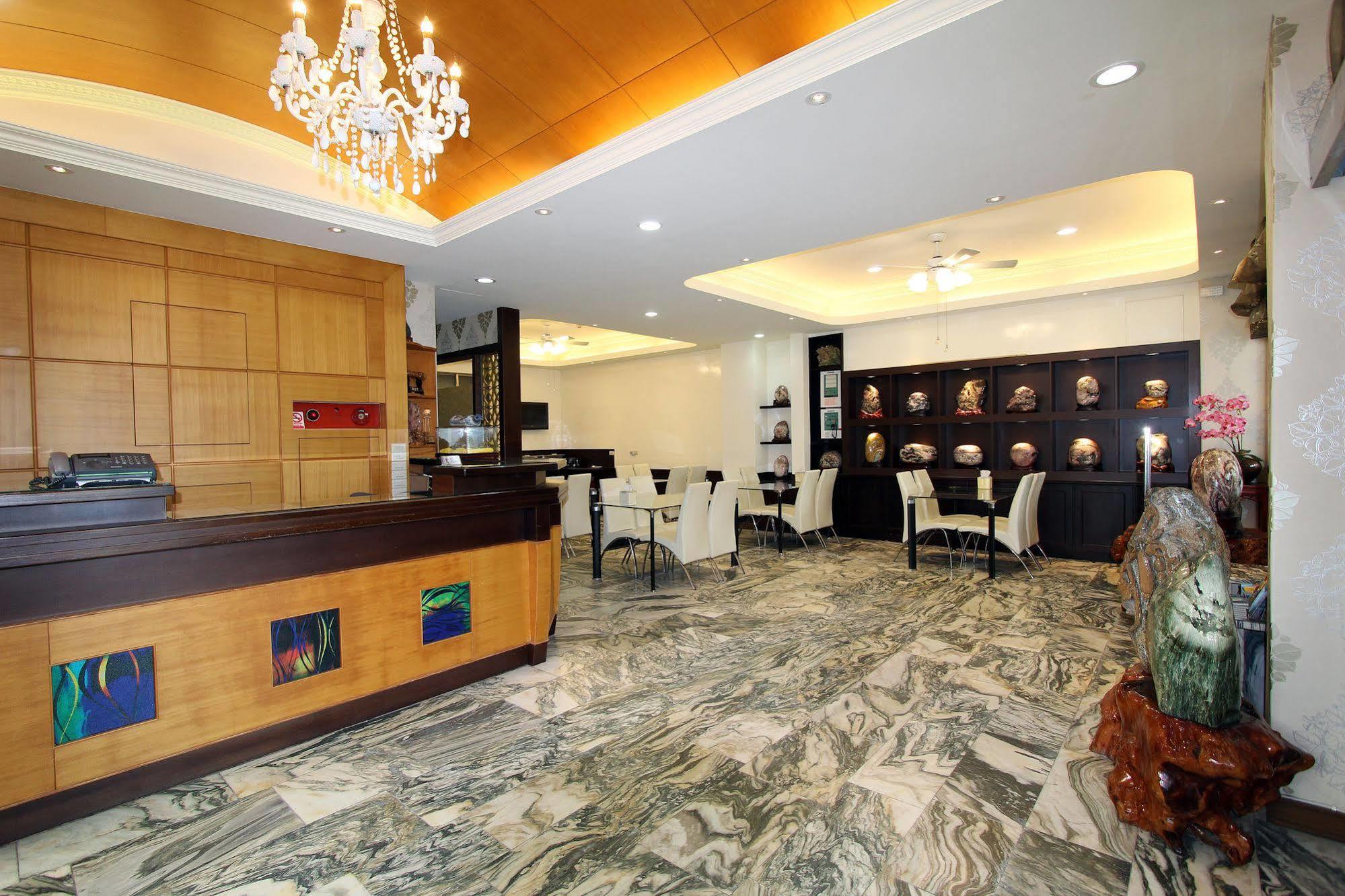 陶陶居商旅 Tautauchu Hotel Hualien City Ngoại thất bức ảnh