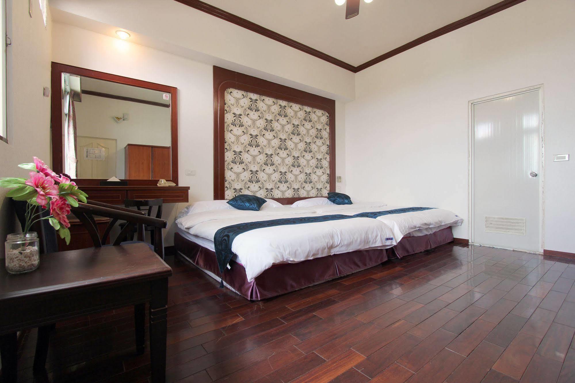 陶陶居商旅 Tautauchu Hotel Hualien City Ngoại thất bức ảnh