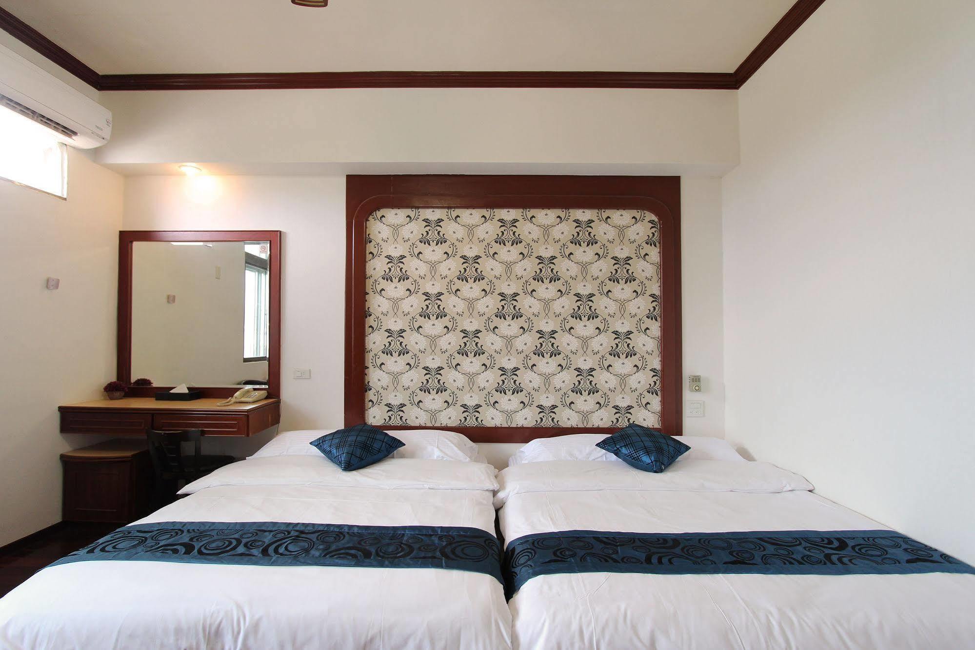 陶陶居商旅 Tautauchu Hotel Hualien City Ngoại thất bức ảnh